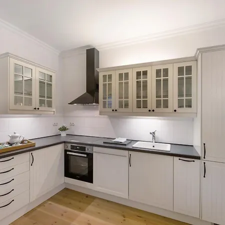 Gut Rattelvitz - Parterre Mitte Apartamento