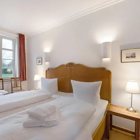 Gut Rattelvitz - Parterre Mitte Apartamento *